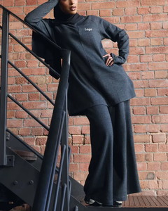 Ensemble de sport modeste grande taille pour femme avec fermeture éclair et poches, tenue de sport musulmane à séchage rapide et protection UPF30 - Product Image 2