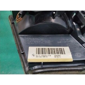 Luz trasera izquierda en la tapa del maletero para BMW Serie 5 2009-2013, usada, OEM 7203225 - Product Image 4