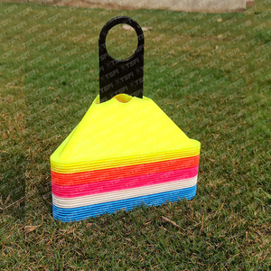 Conos de Entrenamiento de Agilidad Duraderos Marca PE TAC-TC40, Portátiles y Flexibles para Prácticas de Fútbol, Baloncesto y Otros Deportes - Product Image 2