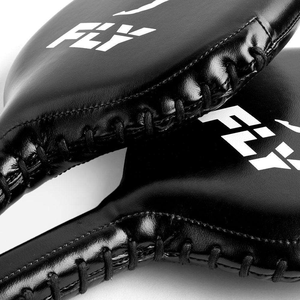 Paletas de Kickboxing de Cuero Hechas a Medida Fly Boxing - Equipo de Entrenamiento Duradero y Protector de Alta Calidad para Mejorar las Artes Marciales - Product Image 3