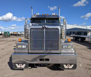 En Excelente Estado, Camión Semirremolque Western Star 4900EX 2024, Motor Detroit DD16 de 600hp, Transmisión Manual de 18 Velocidades, Cabina Diurna Usada, Envío a Todo el Mundo - Product Image 3