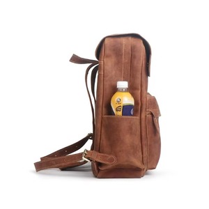 Mochila de Cuero Genuino Estilo Vintage, Unisex, con Correa de Hombro, Cierre de Solapa, Multifuncional, Capacidad de 36-56 Litros - Product Image 3