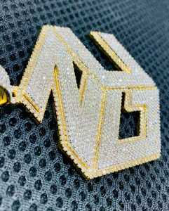 Colgante de Plata de Ley 925 Plateada con Letra Inicial de Corona Clásica, Diamante Certificado IGI, Engaste de Garra, Unisex, para Niños - Product Image 5