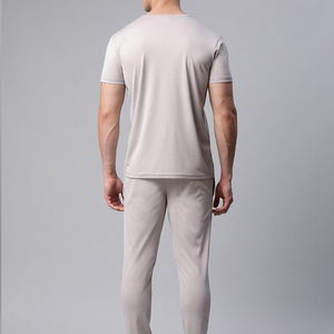 Camiseta de manga corta con cuello redondo para hombre, pantalones largos de color gris, color sólido, informal, deportivo, ajuste regular, ligero, de secado rápido, para verano - Product Image 4