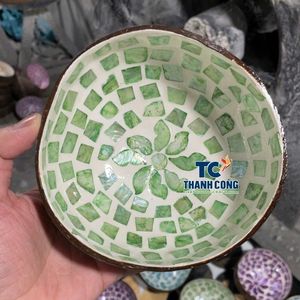 ชามเปลือกมะพร้าวขัดเงาคุณภาพสูง เป็นมิตรกับสิ่งแวดล้อม พร้อมลายดอกไม้สีม่วงประดับมุกอย่างประณีต สไตล์วินเทจ สำหรับตกแต่ง - Product Image 1