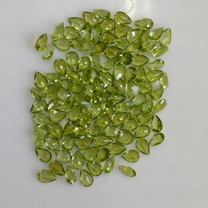Péridot naturel 6x4MM, coupe poire, pierres précieuses de qualité supérieure pour la fabrication de bijoux - Product Image 6