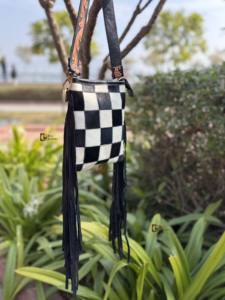 Vente en gros de sacs à franges en cuir de vachette de haute qualité usinés à la main, beaux sacs de créateur pour femmes à usage multiple - Product Image 3