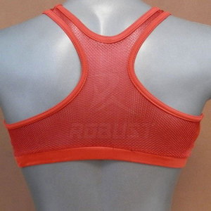 Protector de Pecho para Mujer, Material EVA, Transpirable, Ajustable, Diseño Ligero para Artes Marciales y Boxeo - Product Image 3