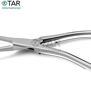Pinzas Quirúrgicas Dentales Young Tongue Forceps de Calidad Premium con Mordazas de Goma para Uso Médico y Quirúrgico - Product Image 5