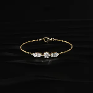 Pulsera de Diamantes Cultivados en Laboratorio para Mujer, Tres Piedras, Claridad VVS-VS, Certificación IGI, Color D-F, Diamantes CVD, Chapado en Oro, Moderna - Product Image 1