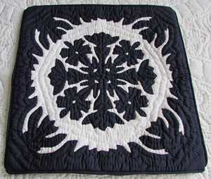 Beautiful <b>Indian</b> Handmade Designer Round Shaped 100% Cotton Hawaiian <b>Quilts</b> For Home, Hotel Bedding Decoration <b>Quilts</b> - Product Image 4