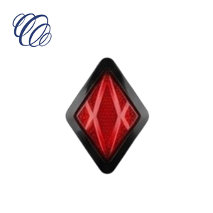 Feux arrière combinés à profil bas, aérodynamiques, avec cadre chromé intégré et feux de jour - Product Image 2