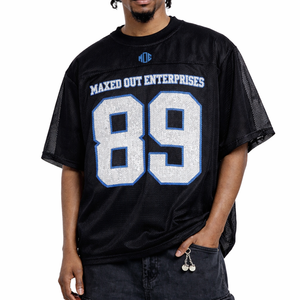 Maillot de football américain noir surdimensionné en maille, personnalisable avec numéro, style streetwear, uniformes d'équipe, fabrication de vêtements OEM en gros - Product Image 4