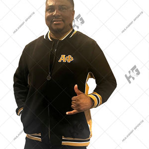 Chaqueta de Abrigo Personalizable Alppha Phi para Fraternidad/Sororidad, Negra y Dorada, de Lana, 100% Algodón, Impermeable, Resistente al Viento, de Nailon - Product Image 3