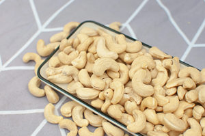 Anacardos Orgánicos Blanqueados y Secos de Alta Calidad, W320 Premium Crujientes, Sin GMO, Sin Gluten, Venta al Por Mayor, Directo de Fábrica, Exportación - Product Image 5