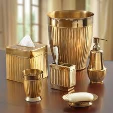 Accessoires de salle de bain en métal pour hôtel de luxe : boîte à mouchoirs, distributeur de savon, porte-brosse à dents, bac - Product Image 6