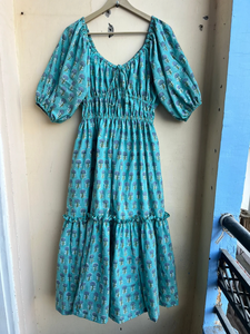 Robe midi décontractée à imprimé floral pour femme, col cœur, manches courtes, broderie florale, prix de gros, collection 2026 à succès - Product Image 4