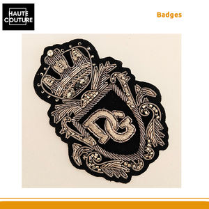 Badges à coudre faits main en métal canon de fusil antique, taille 8 x 6 cm, pour vestes et blazers, directement de l'usine, à bas prix - Product Image 4