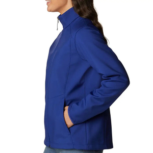 Veste Softshell Personnalisée avec Capuche Zippée Coupe-Vent Écologique pour Femme Adulte – Conception OEM, Prix Abordable, Haute Qualité - Product Image 2