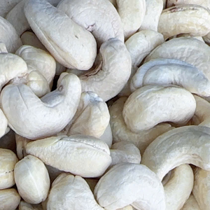 Best Rate Raw Cashew <b>Nuts</b> Cashew <b>Nuts</b> Roasted Cashew <b>Nuts</b> Wholesale Exported To Dubai, EU, Middle East - Product Image 1