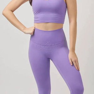 Ensemble de yoga pour femmes, nouveau design, logo personnalisé, léger et respirant, à bas prix - Product Image 3