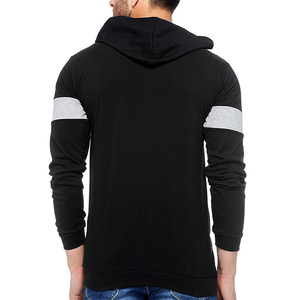 Sudadera con Capucha Negra para Hombre, Diseño con Bloques de Color, Corte Regular, Estilo Casual para Otoño - Product Image 3