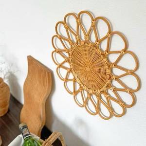 Cesta de Mimbre Hecha a Mano para Boda, Plato Circular con Patrón Floral, Tejido Decorativo para el Hogar, Ninh Binh - Product Image 5