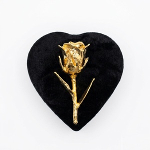 Rosa real bañada en oro de 24k, hecha a mano, con tallo largo, flor preservada para siempre, con soporte y caja de regalo, regalos de aniversario de bodas - Product Image 3