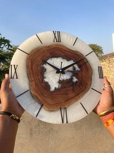 Horloge murale moderne en bois et résine époxy faite à la main, grande horloge décorative de luxe en bois, mouvement à quartz silencieux, pour la maison et le bureau - Product Image 4