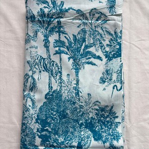 Wholesale Factory Supply Floral Printed Cotton <b>Fabric</b> for Home Textiles-Curtains Blankets Water Resistant <b>Medium</b> Weight 80GSM - Product Image 3