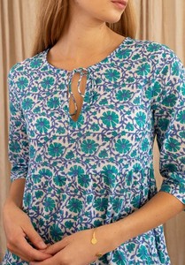 Vestido Midi de Algodón Orgánico con Estampado Floral Asimétrico Vintage Ecológico para Mujer |   Vestido Veraniego Transpirable y Modesto con Corte en A y Manga 3/4 - Product Image 3