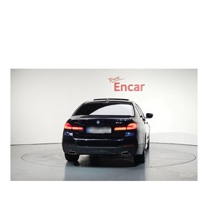 BMW Série 5 530i XDrive M Sport 2023, conduite à gauche, boîte automatique, 35 057 km - Product Image 4