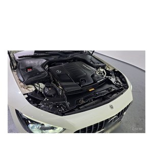 Mercedes-Benz AMG GT 4 Puertas 43 4MATIC+ Edición Especial Junio 2022 con Caja de Cambios Automática, Cámara Trasera, 121,527 km, Volante a la Izquierda - Product Image 5