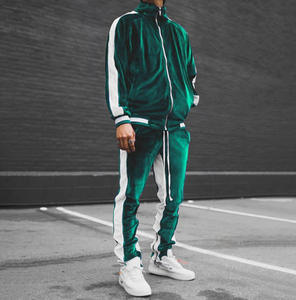 Survêtement de football personnalisé pour hommes, grande taille, respirant, en velours, avec fermeture éclair, pour l'hiver et le printemps - Product Image 1
