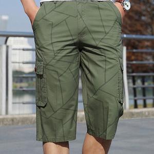 Men's Green Geometric Cargo Shorts Elastic Waist Multiple Pockets Casual Style Breathable Polyester Fabric - Product Image 2