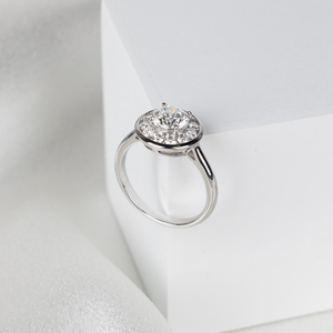 Elegante Anillo de Diamante Cultivado en Laboratorio con Certificado IGI de 1 Quilate, Color D, Claridad VVS1, Corte Redondo, Engaste en Bisel de Oro de 14K, Anillo de Compromiso y Boda - Product Image 3