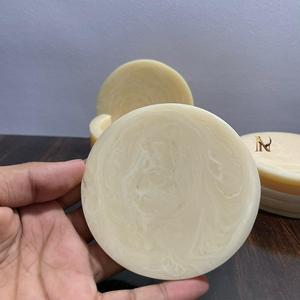 Juego de Posavasos de Resina Epoxi de Lujo Hechos a Mano con Flores Secas Naturales para Tazas de Té y Café Calientes al por Mayor - Product Image 1