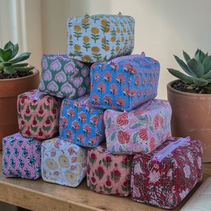 Vintage Cotton Handmade Block Printed for Pouches Women 3pcs Zipper Organizers Medium Capacity Makeup Accessory Cosmetic - Product Image 1