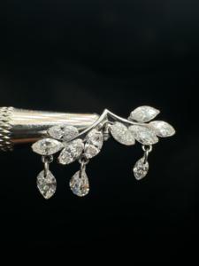 Pendiente de cartílago de oro de 14K con diseño de guirnalda de diamantes, delicado, con forma de rama de hoja, para piercing helix, joyería floral para piercing de cartílago. - Product Image 5