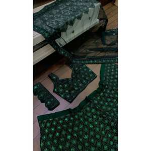 Lehenga Choli vert pour femmes, taille M, marque FB, avec des sequins élégants et des travaux de dori - Product Image 3