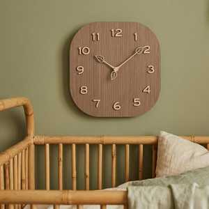 Reloj de Pared Cuadrado, Silencioso, con Diseño 3D de Hojas Naturales, Acabado Imitación Madera, Moderno, Bonito y Minimalista para Sala de Estar - Product Image 2