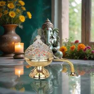 Brûleur d'encens en métal artisanal pour accessoires décoratifs religieux, encens indien naturel écologique M/S SHAAD HANDICRAFTS - Product Image 1