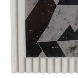 Support photo moderne en colonne cannelée - Product Image 6