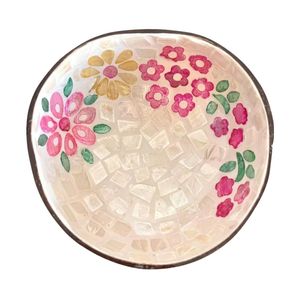 OEM/ODM acceptés. Bol en noix de coco fait main en nacre, best-seller, magnifiques bols décoratifs avec incrustations de coquillages. Producteur vietnamien. - Product Image 1