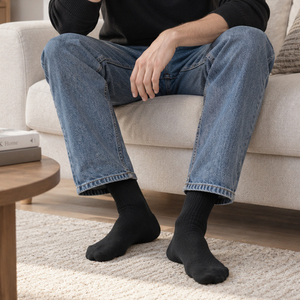 Chaussettes modernes pour hommes en polyester/coton, fabriquées en Corée, pour le sport et l'usage quotidien, K015 - Product Image 2
