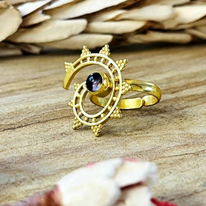 Nouvelle Collection : Bague Bohème Céleste en Laiton Tribal, Bijoux Femme Plaqué Or 18 carats, Bague Améthyste Ethnique Rayon de Soleil pour Vente en Gros/OEM/ODM - Product Image 5