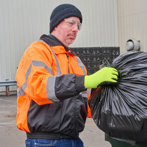 Veste de travail d'hiver haute visibilité en gros, orange et noir, 100 % polyester, pour homme, à capuche, avec poches avant, respirante et coupe-vent - Product Image 3