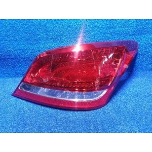 Luz Trasera Derecha Usada Equus 924023N000 - Product Image 1