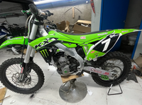 Moto tout-terrain Kawasaki KX250 de haute performance - Votre compagnon de course ultime