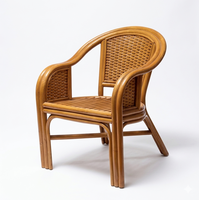 Fournisseur indonésien de fauteuils en rotin de haute qualité, meubles en osier rustiques, chaise à accoudoirs moderne pour salle à manger, sièges confortables